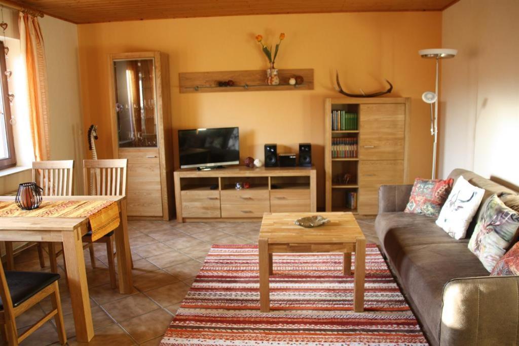 Ferienwohnung Maifeld Wierschem Exteriér fotografie